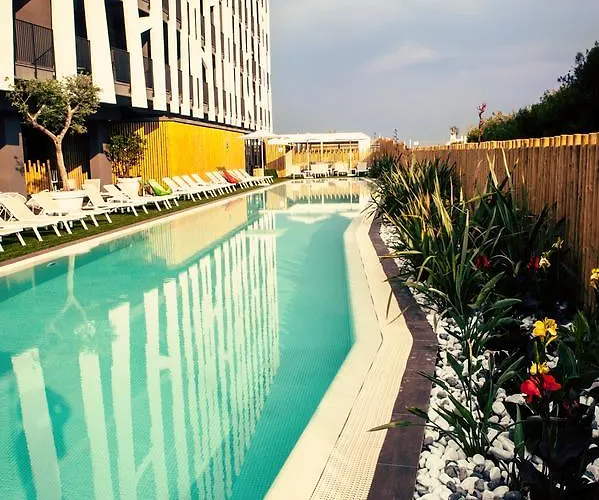 Blank Hotel